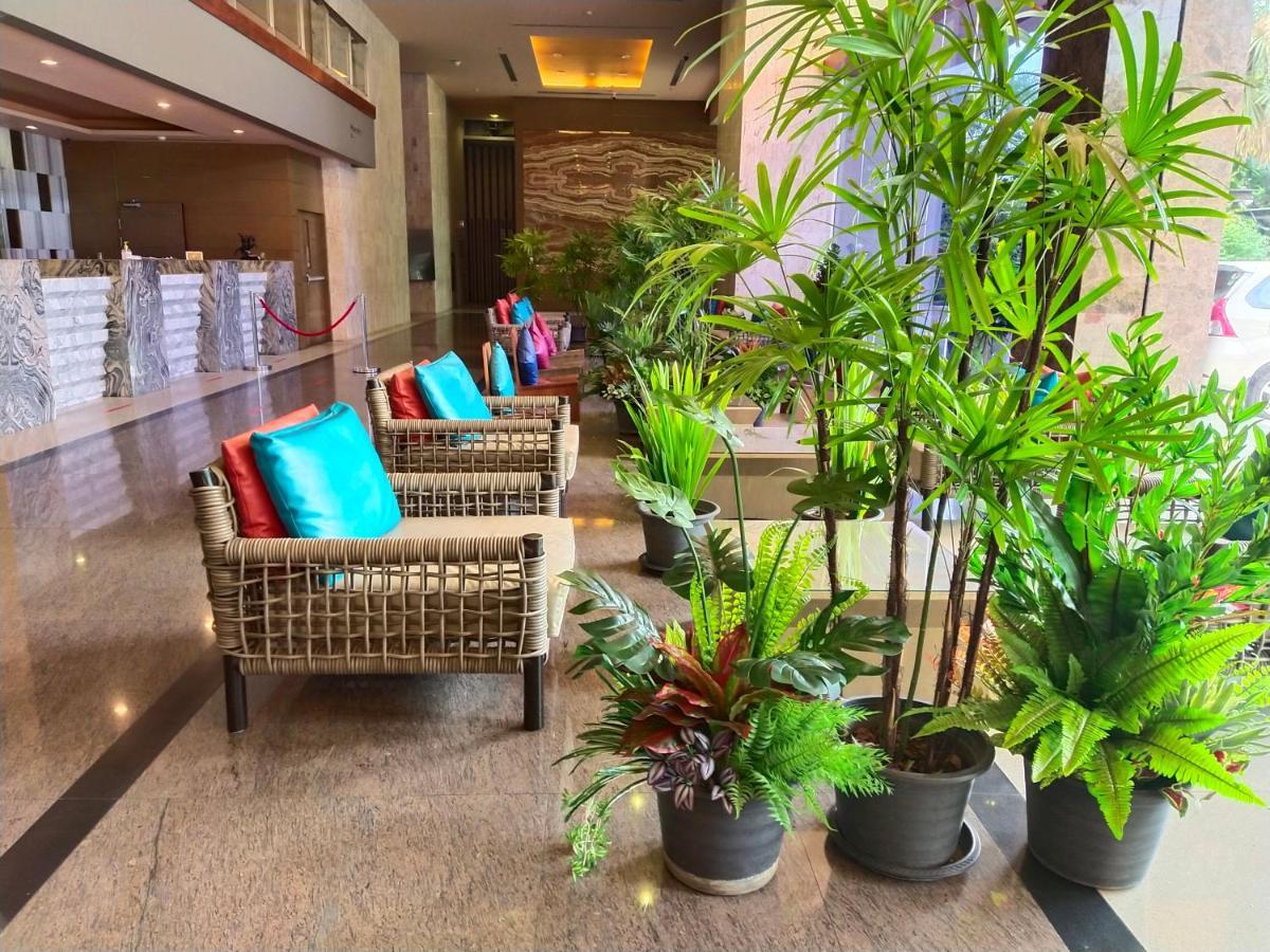 Grand Howard Hotel Bangkok Eksteriør bilde